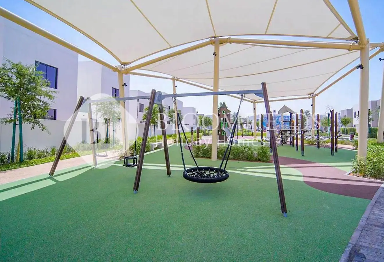 הוילה אבו דאבי Bloomfields Stylish 2Br Maid Noya Viva 0*,  איחוד האמירויות הערביות