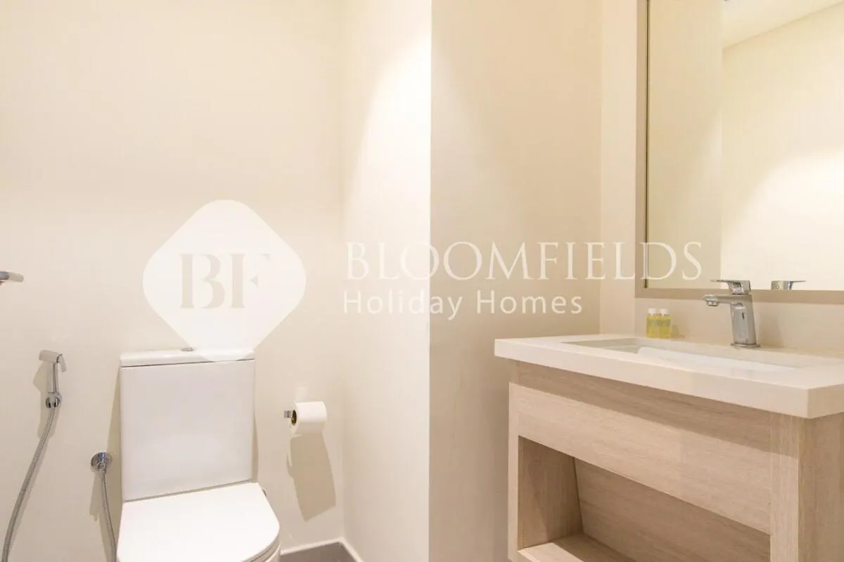 בית נופש הוילה אבו דאבי Bloomfields Stylish 2Br Maid Noya Viva